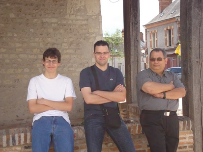 Dans le bourg de Dhuizon